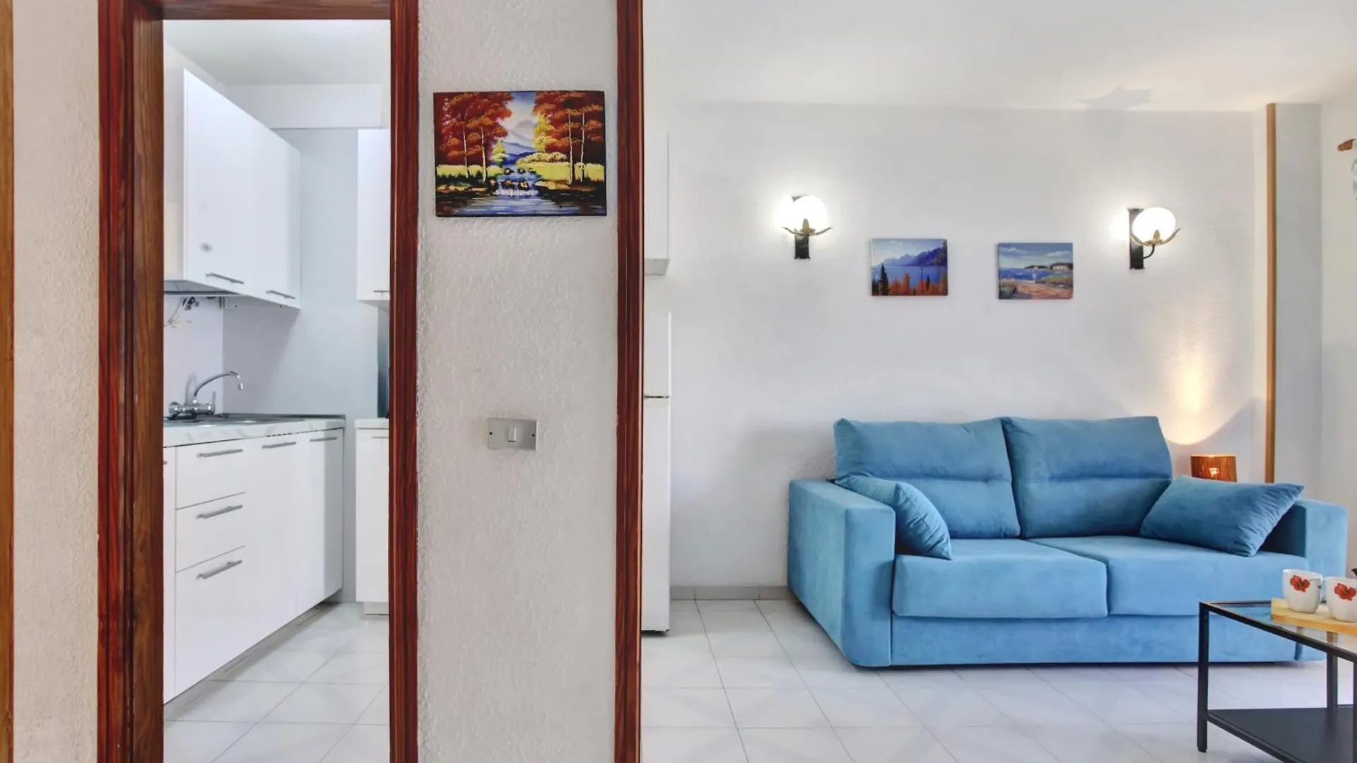 Апартаменты Atlantic Holidays, 170M From The Ocean Лос Кристианос